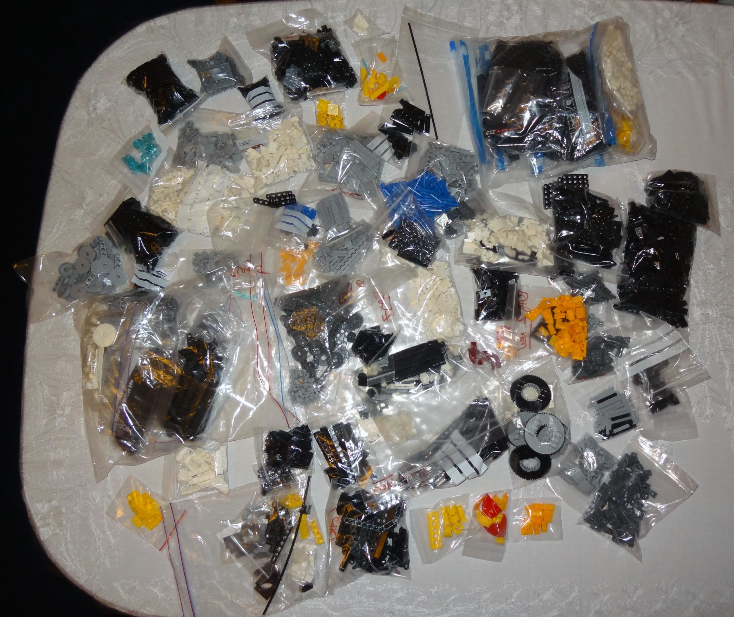Thunderjaw Lego Pieces